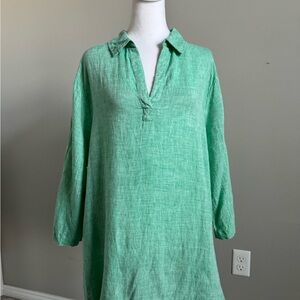 Tahari Green Linen Top